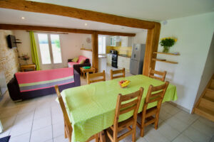 Dining room and open plan Grange Gite
